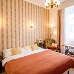 Ametyst Aparthotel 4*