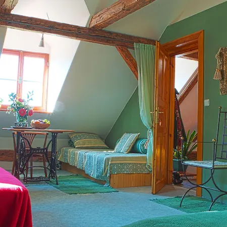 Aparthotel Boutique Ametyst 4*