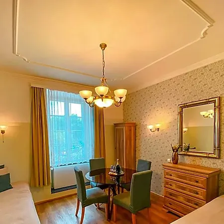 Aparthotel Boutique Ametyst