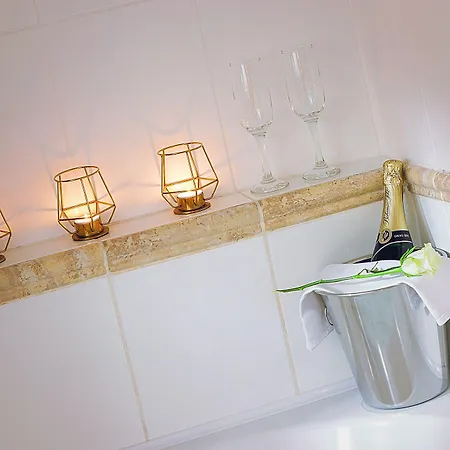 Aparthotel Boutique Ametyst 4*